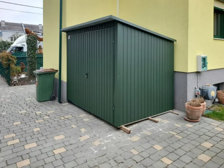 alt="blaszaki blaszak garaże blaszane 3x3m garaż blaszany"