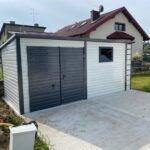 Garaz-Blaszany-5×2-5-wiatka-0-40×2-5-Sposob-otwierania-bramy-brama-podnoszona