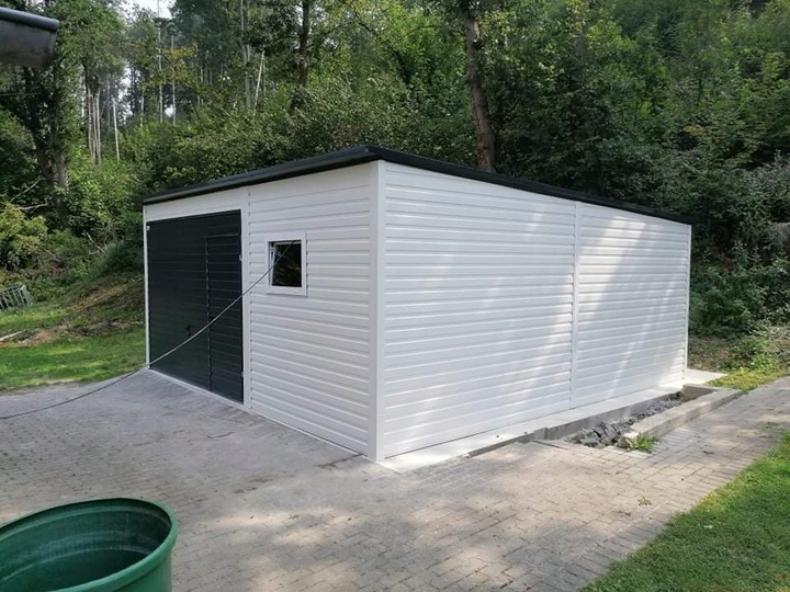 Garaz-Blaszany-6x6-automatem-grafit-bialy-premium-Szerokosc-6-m