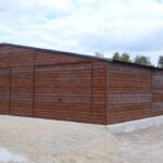 Garaz-Blaszany-Hala-Wiata-Orzech-8-3×7-brama-okno-Spad-dachu-dach-dwuspadowy