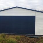 Garaz-blaszak-garaze-blaszane-6×5-brama-segmentowa-Marka-LiderStal