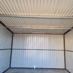 Garaz-blaszany-blaszak-pojedynczy-3×3-grafit-mat-Spad-dachu-spad-do-tylu-lub-przodu