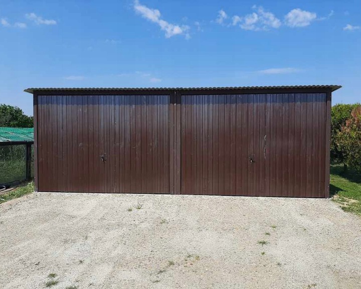 Garaze-blaszane-blaszak-3x5-3x6-6x5-cala-polska-Marka-inna