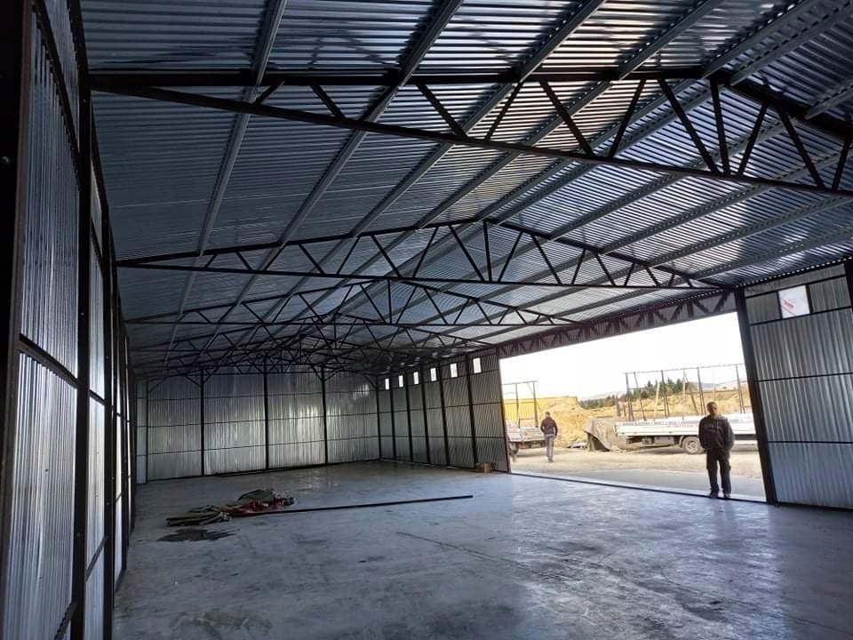 Garaze-blaszane-blaszaki-hala-wiata-magazyn-10x27m-Marka-inna