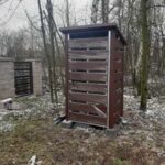 Wiata-Smietnikowa-blaszak-1×1-garaze-braz-profil-Wysokosc-produktu-2-2-cm