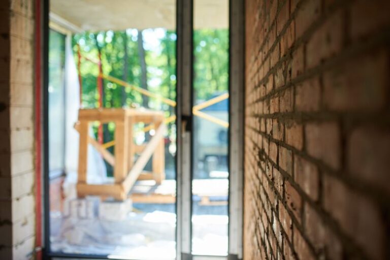 drzwi przesuwne do wiaty