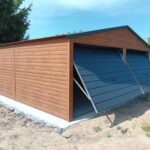 Garaz-blaszany-6×6-drewnopodobny-Zloty-Dab-grafit-Garaze-Blaszane-Blaszaki-Kod-producenta-6×6-garaz-blaszany-drewnopodobny-dab