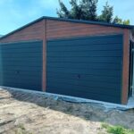 Garaz-blaszany-6×6-drewnopodobny-Zloty-Dab-grafit-Garaze-Blaszane-Blaszaki-Marka-LiderStal